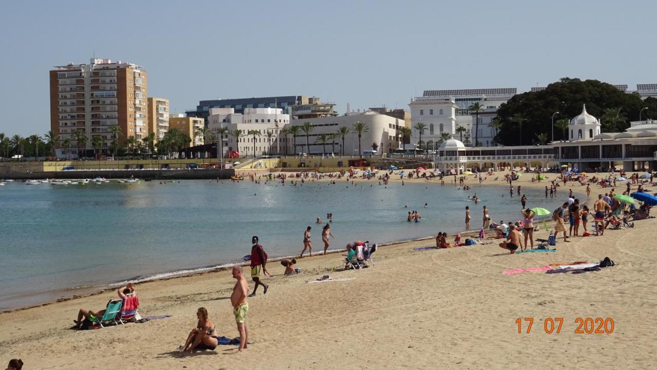 Apartamento Fenicia Con Aparcamiento Incluido Vistas Al Mar Кадис Екстериор снимка